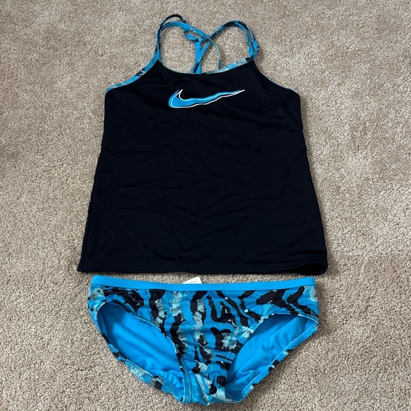 Nike Other - Nike Black & Teal Two-Piece Athletic Swim Set